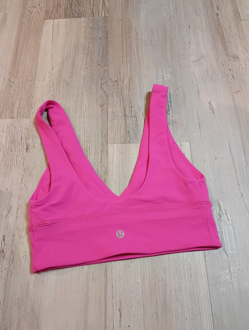 Lululemon - Picture 4 of 5